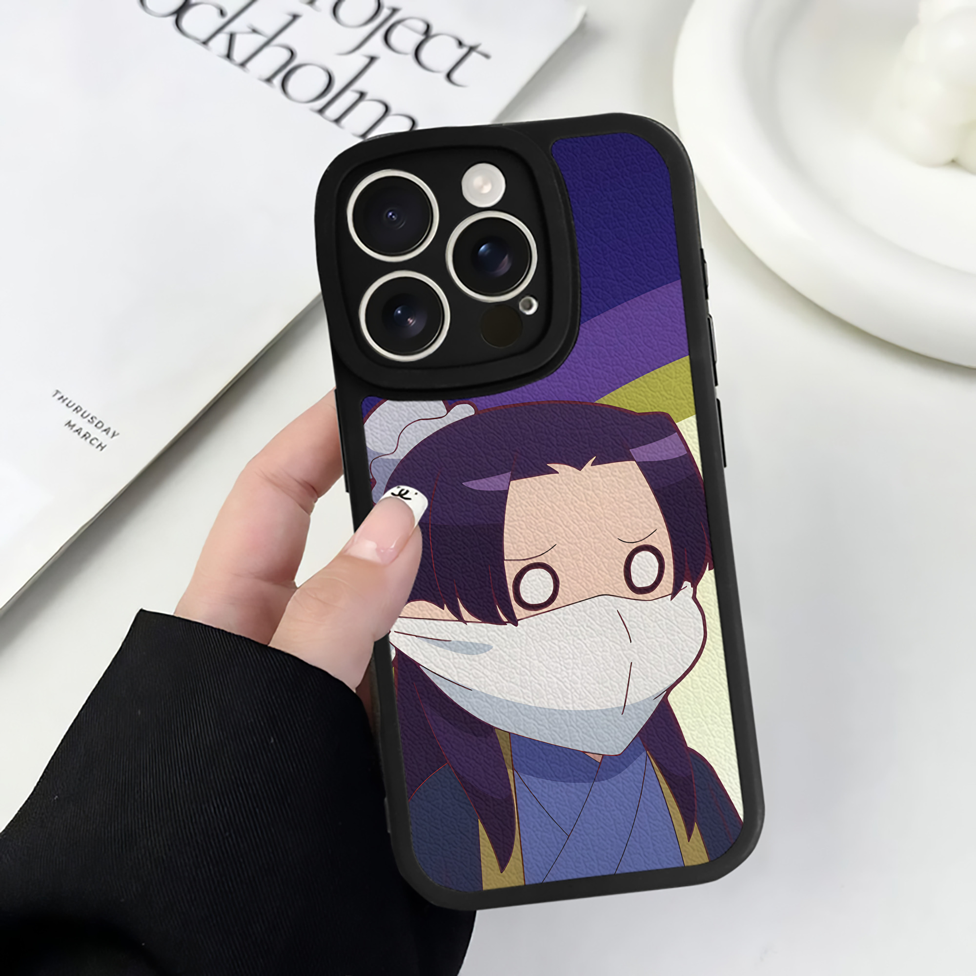 （画像用） 薬屋のひとりごと The Apothecary Diaries 【iPhone 16シリーズ対応】シリコンスマホケース（レザー調） 材質：シリコン